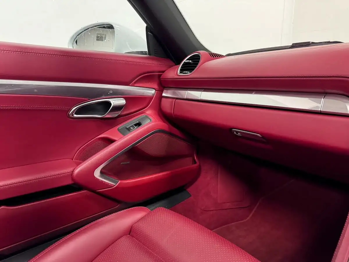 2022-porsche-boxster-718-40-boxster-gts-40-big-30