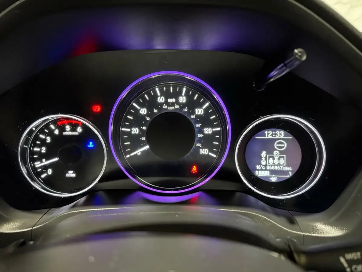 2016-honda-hr-v-16-i-dtec-ex-big-21