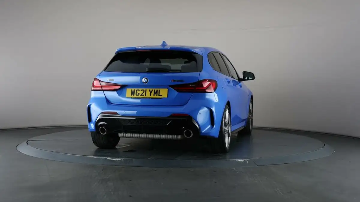 2021-bmw-1-series-20-m135i-xdrive-big-66