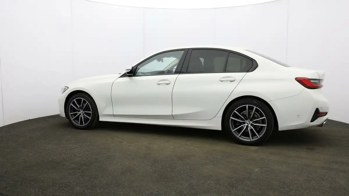 2020-bmw-3-series-20-320i-sport-saloon-4d-big-59