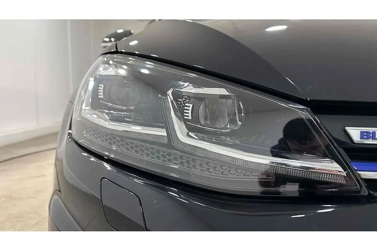 2020-volkswagen-golf-15-tsi-match-edition-130ps-hatchback-big-15