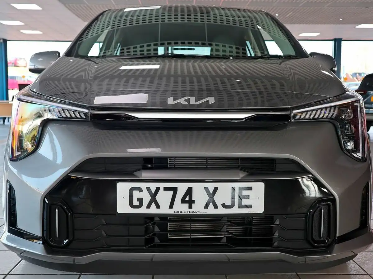 2024-kia-picanto-12-shadow-auto-seq-big-10