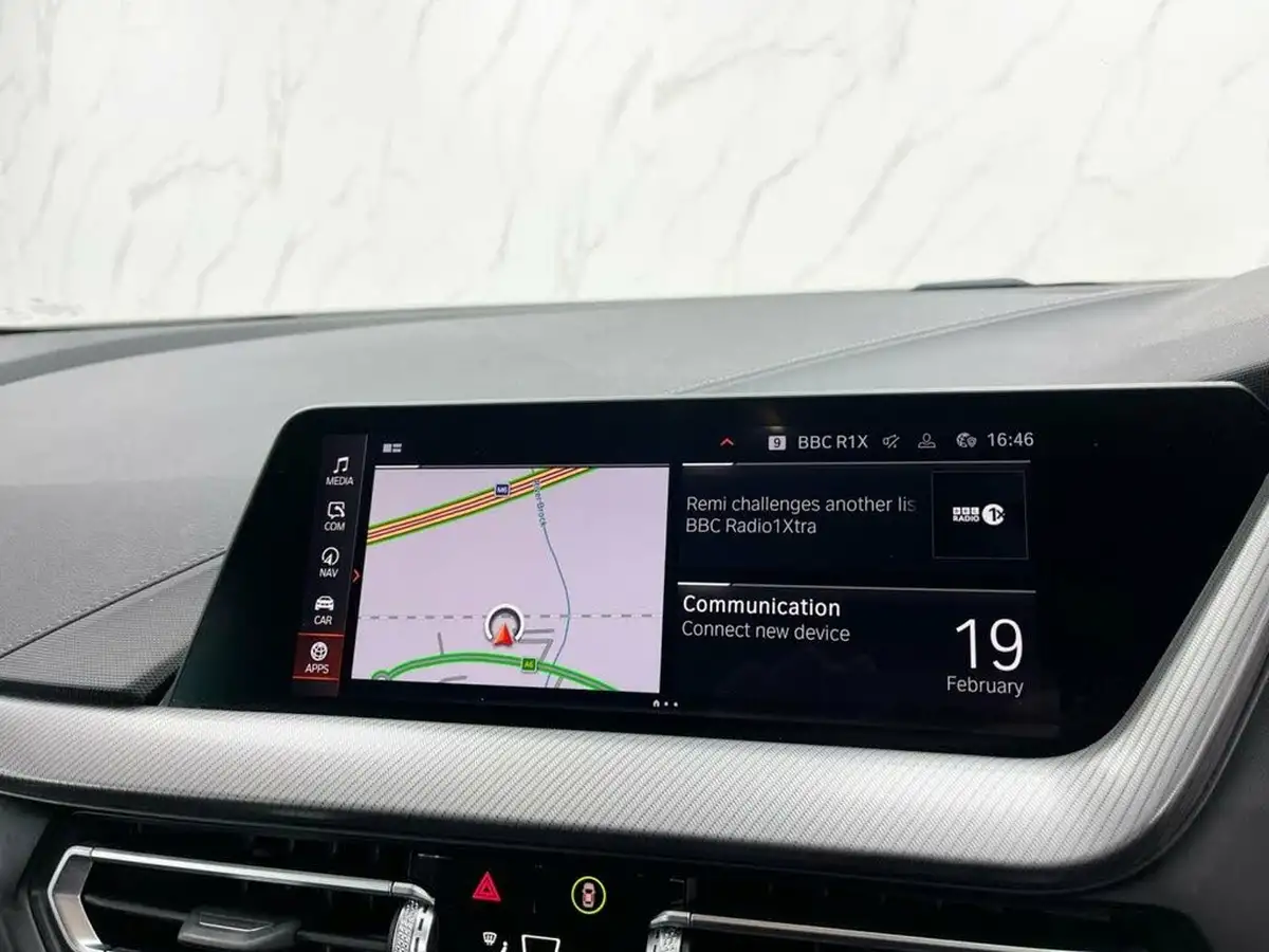 2022-bmw-1-series-20td-118d-m-sport-lcp-auto-big-22