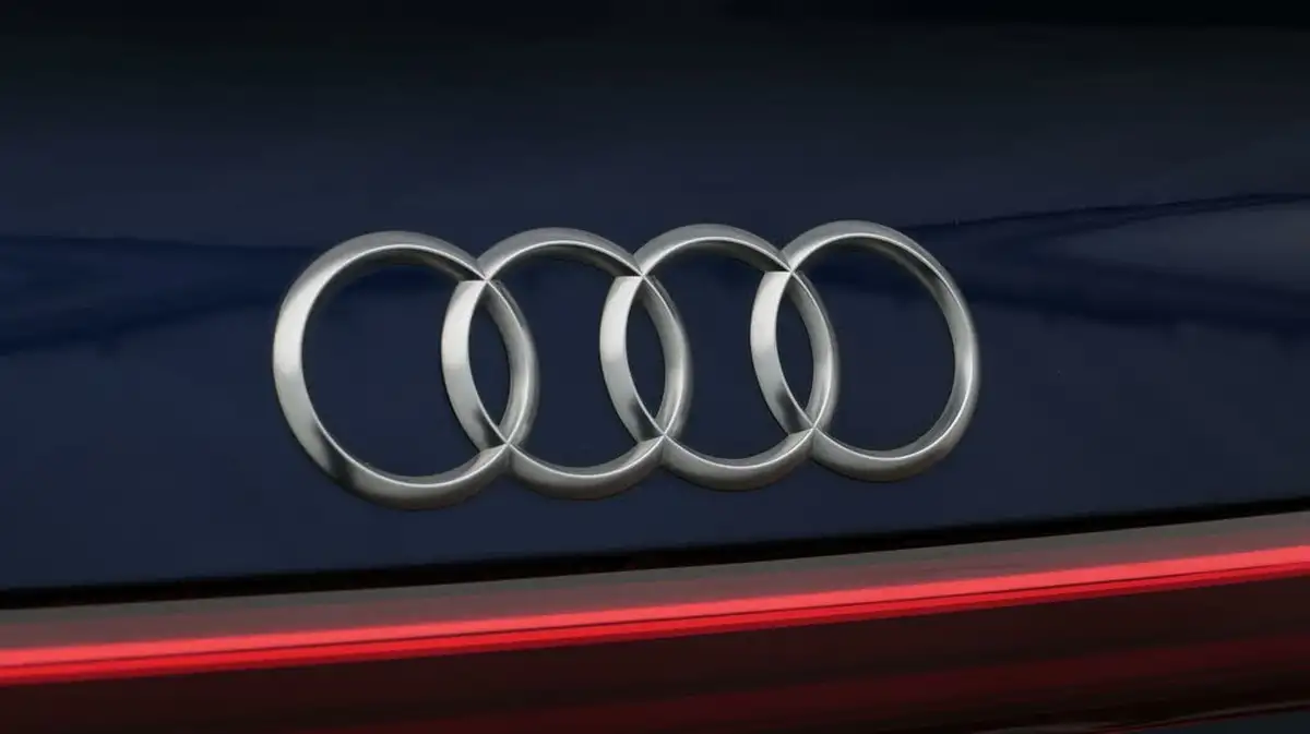 2021-audi-e-tron-55e-s-line-sportback-big-21
