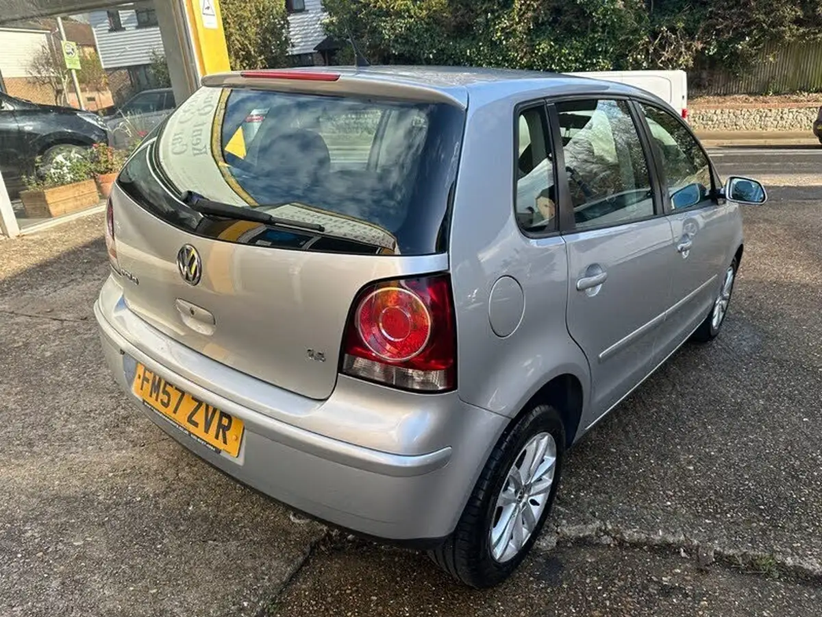 2008-volkswagen-polo-14-s-5d-auto-big-5