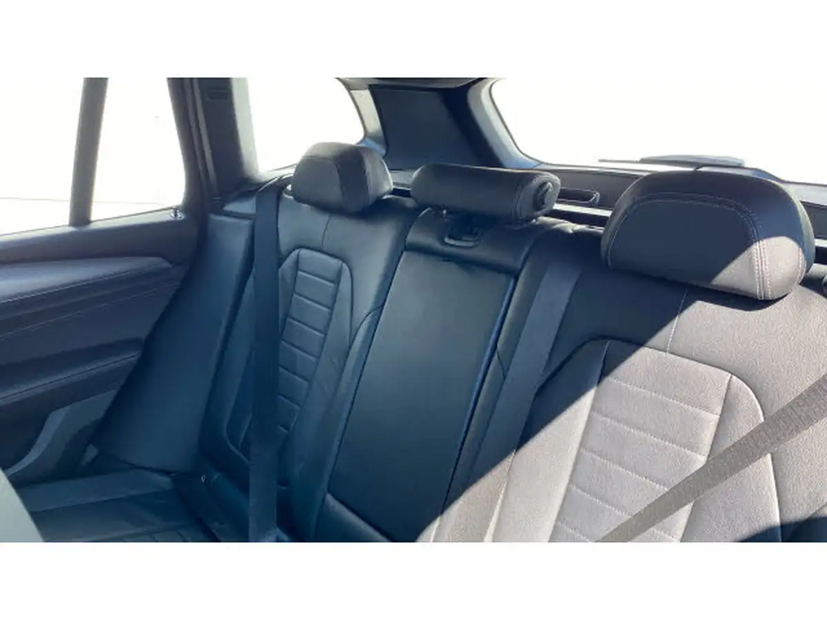 2019-bmw-x3-big-11