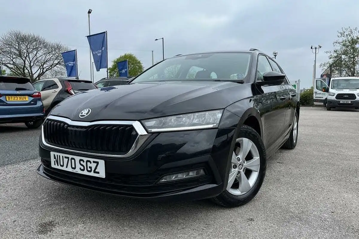 2020-skoda-octavia-15-tsi-se-first-edition-estate-big-36