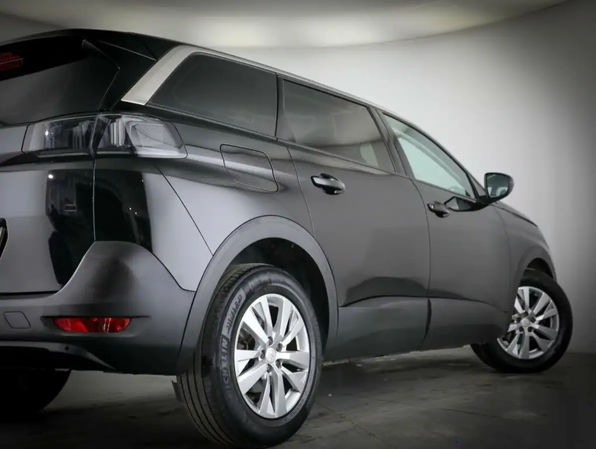2021-peugeot-5008-suv-15-bluehdi-active-premium-big-7