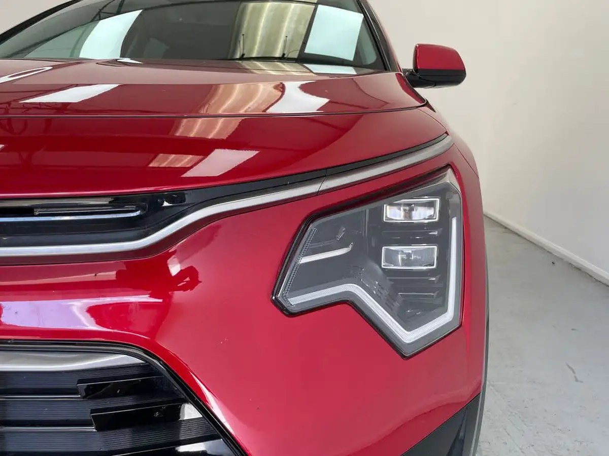 2024-kia-niro-16-gdi-139bhp-hev-132kwh-big-3