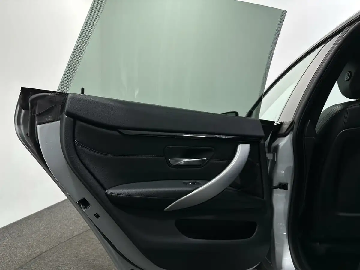 2019-bmw-4-series-20td-420d-m-sport-gran-coupe-5d-auto-big-39