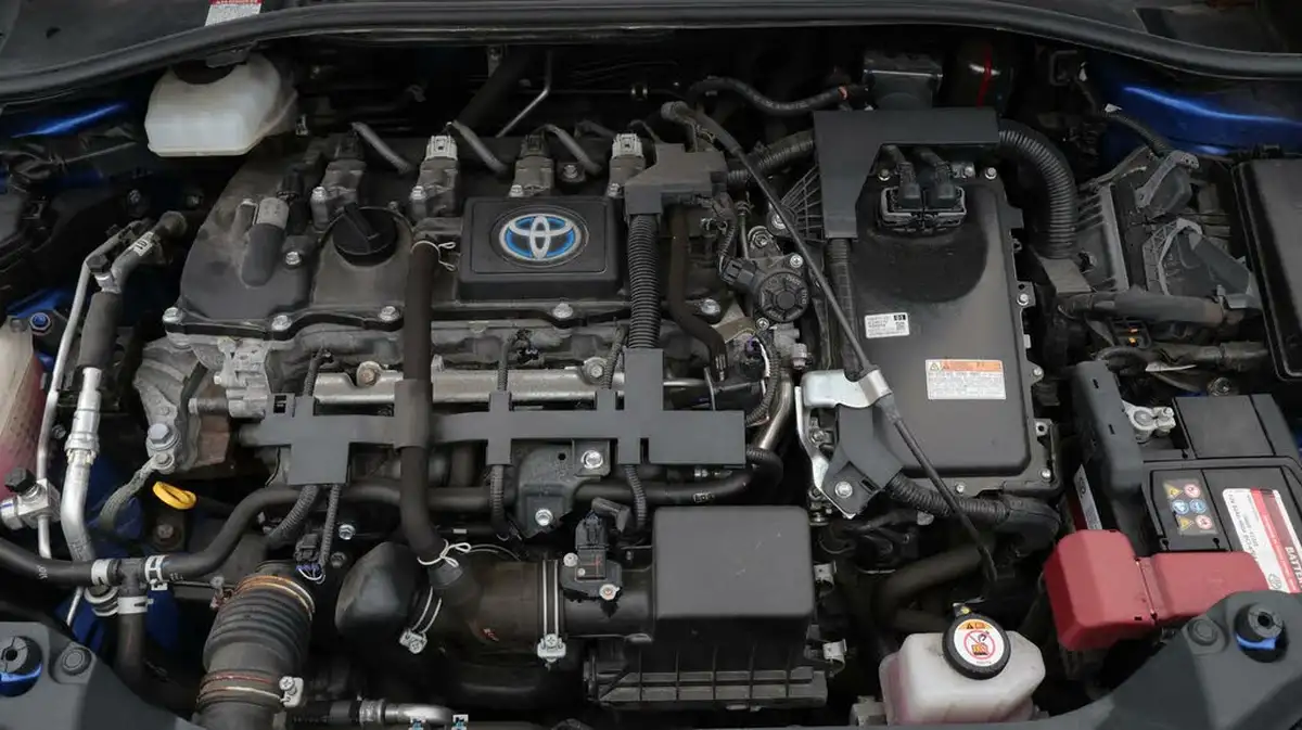 2020-toyota-c-hr-18-vvt-i-icon-big-19