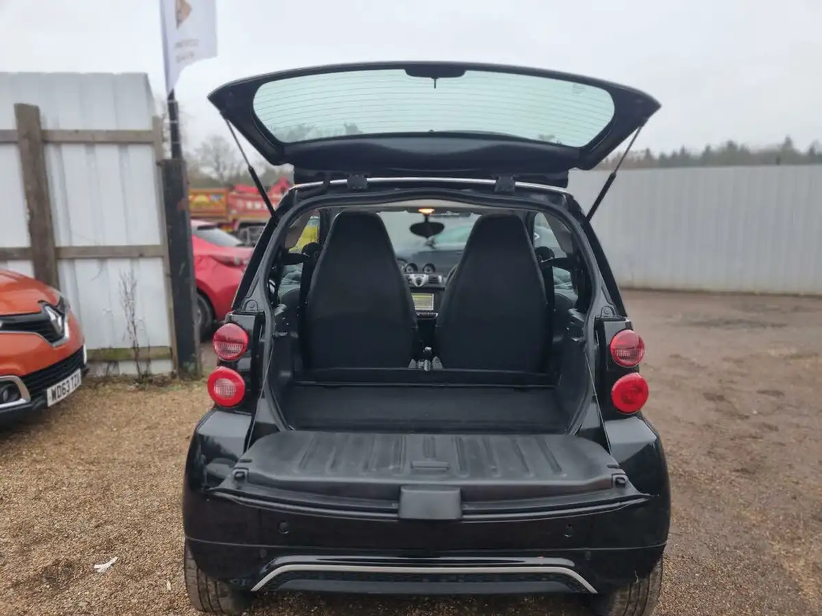 2012-smart-fortwo-10-passion-71bhp-coupe-softouch-big-28