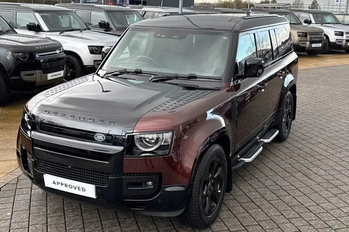 2024-land-rover-110-defender-30-d300-x-big-21
