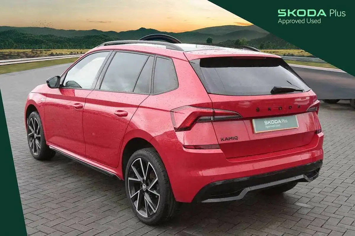 2022-skoda-kamiq-15-tsi-monte-carlo-dsg-big-2