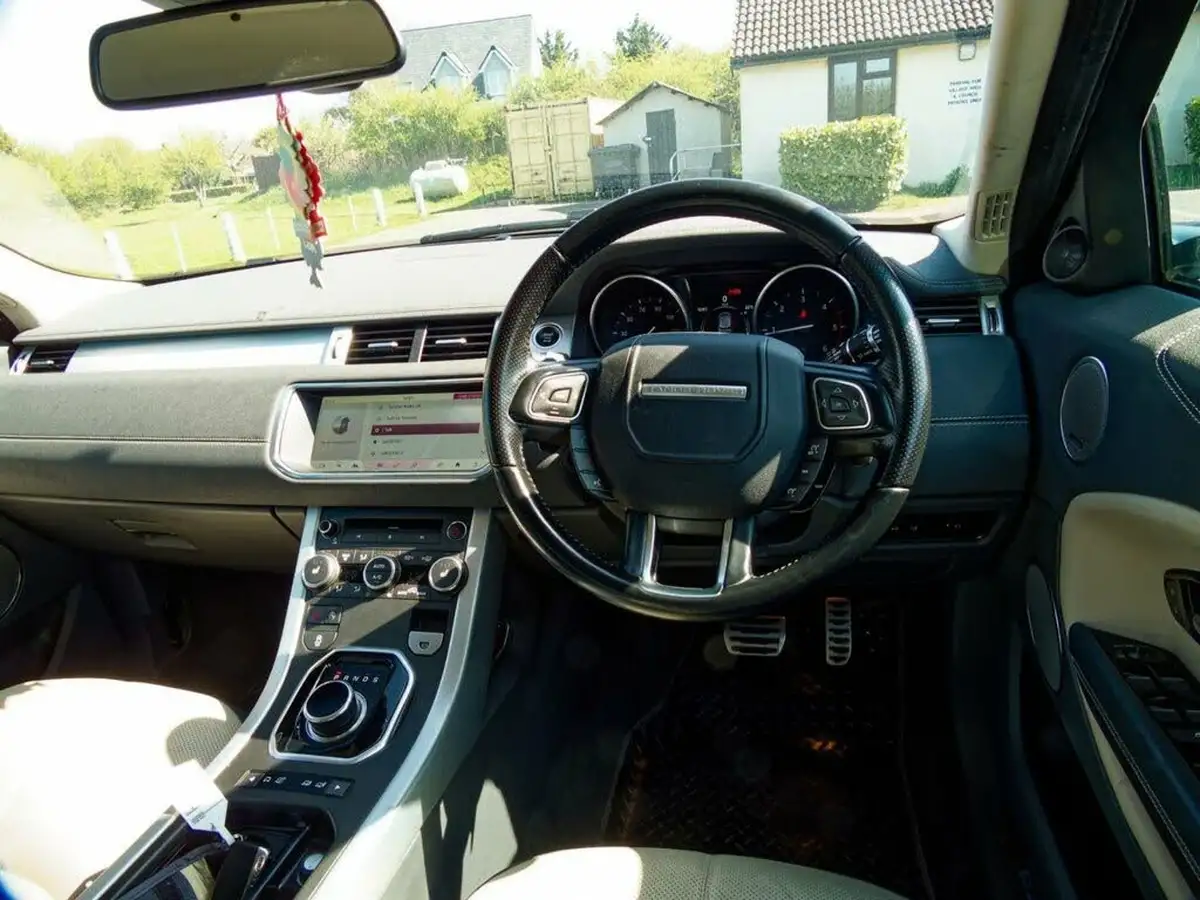 2017-land-rover-range-rover-evoque-20td4-hse-dynamic-ss-hatchback-5d-auto-big-31