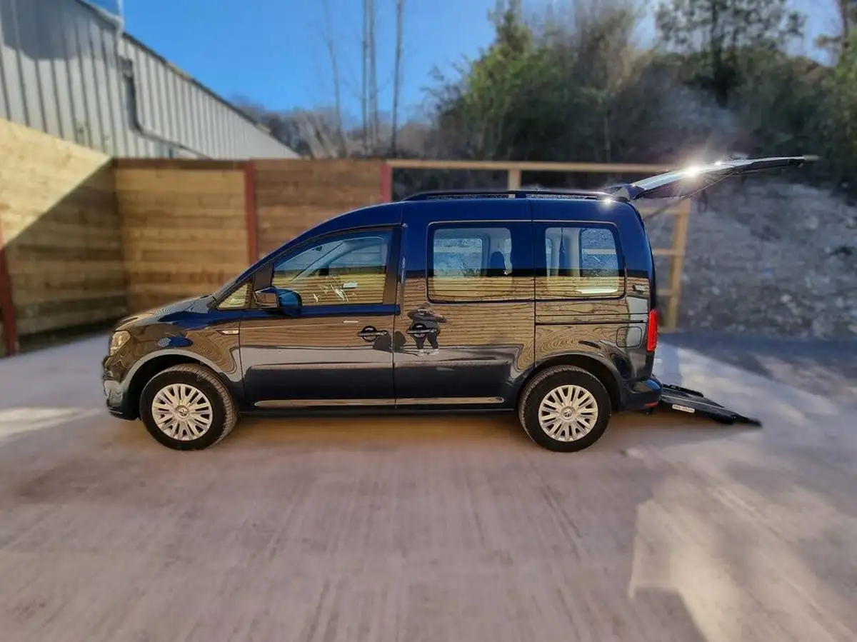 2017-volkswagen-caddy-maxi-life-20tdi-c20-102ps-dsg-big-16