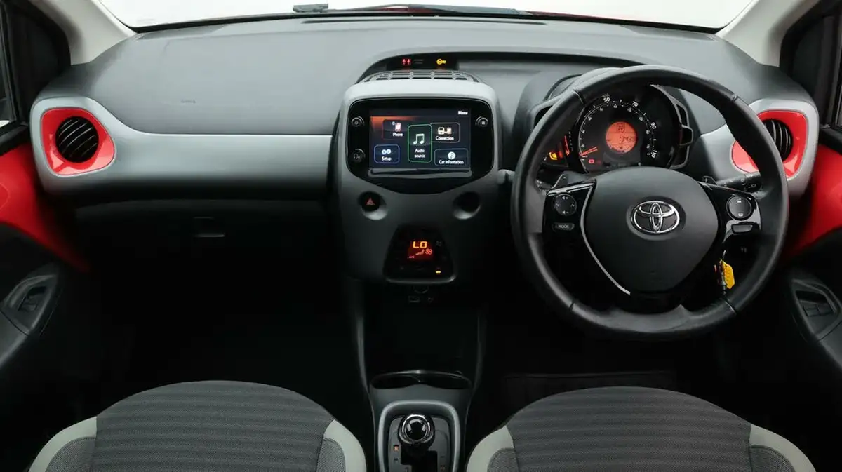 2019-toyota-aygo-10-vvt-i-x-trend-x-shift-big-13