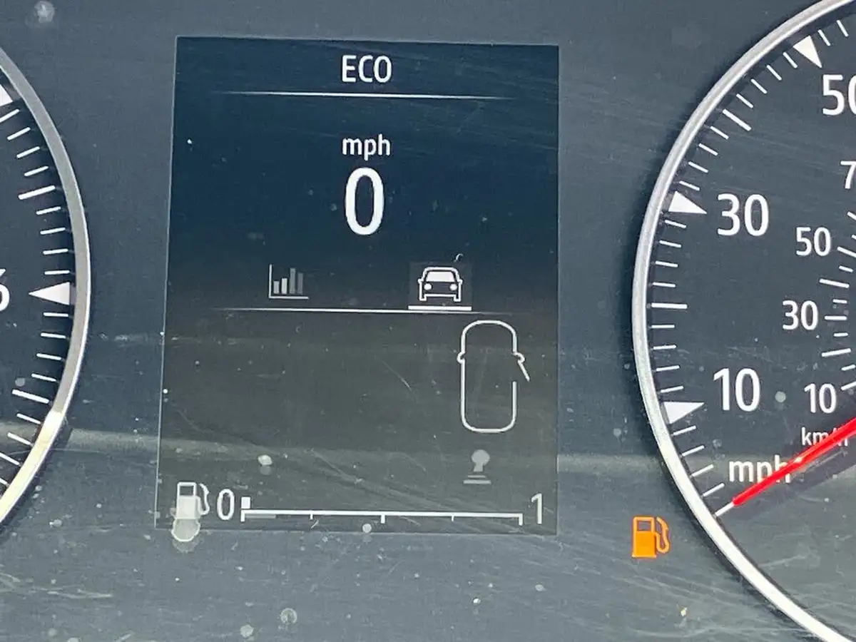2023-dacia-sandero-10-tce-expression-100bhp-bi-fuel-big-39