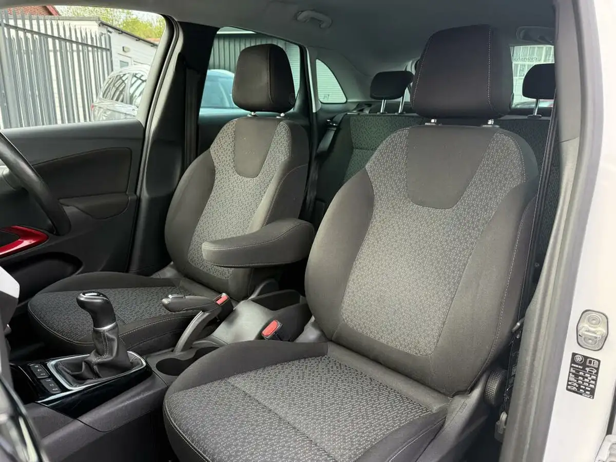 2021-vauxhall-crossland-12i-griffin-big-12