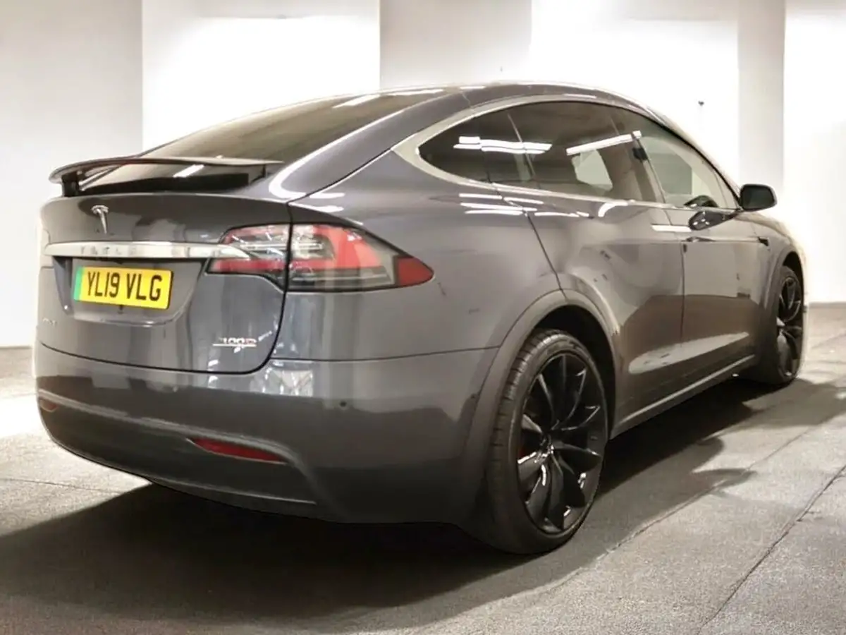 2019-tesla-model-x-e-p100d-big-1