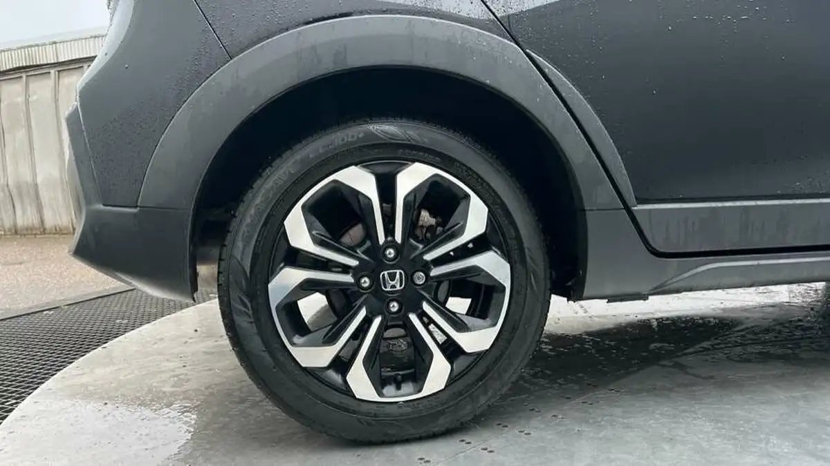 2023-honda-jazz-15-i-mmd-crosstar-ex-big-8