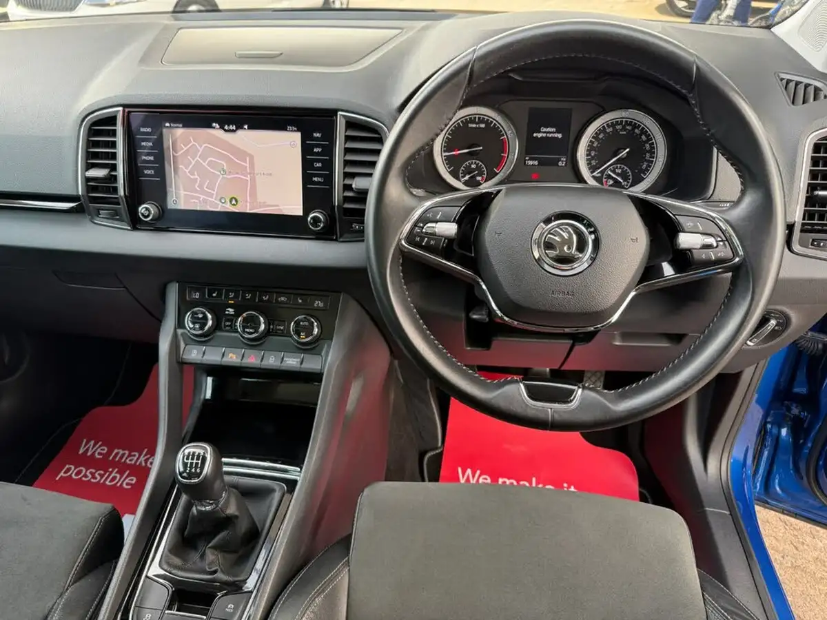 2021-skoda-karoq-15-tsi-se-l-big-8