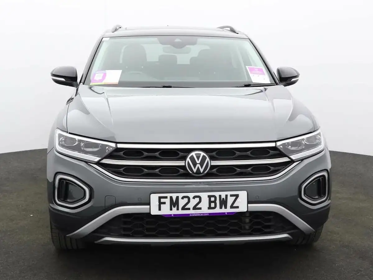 2022-volkswagen-t-roc-15-tsi-style-hatchback-5d-dsg-big-1
