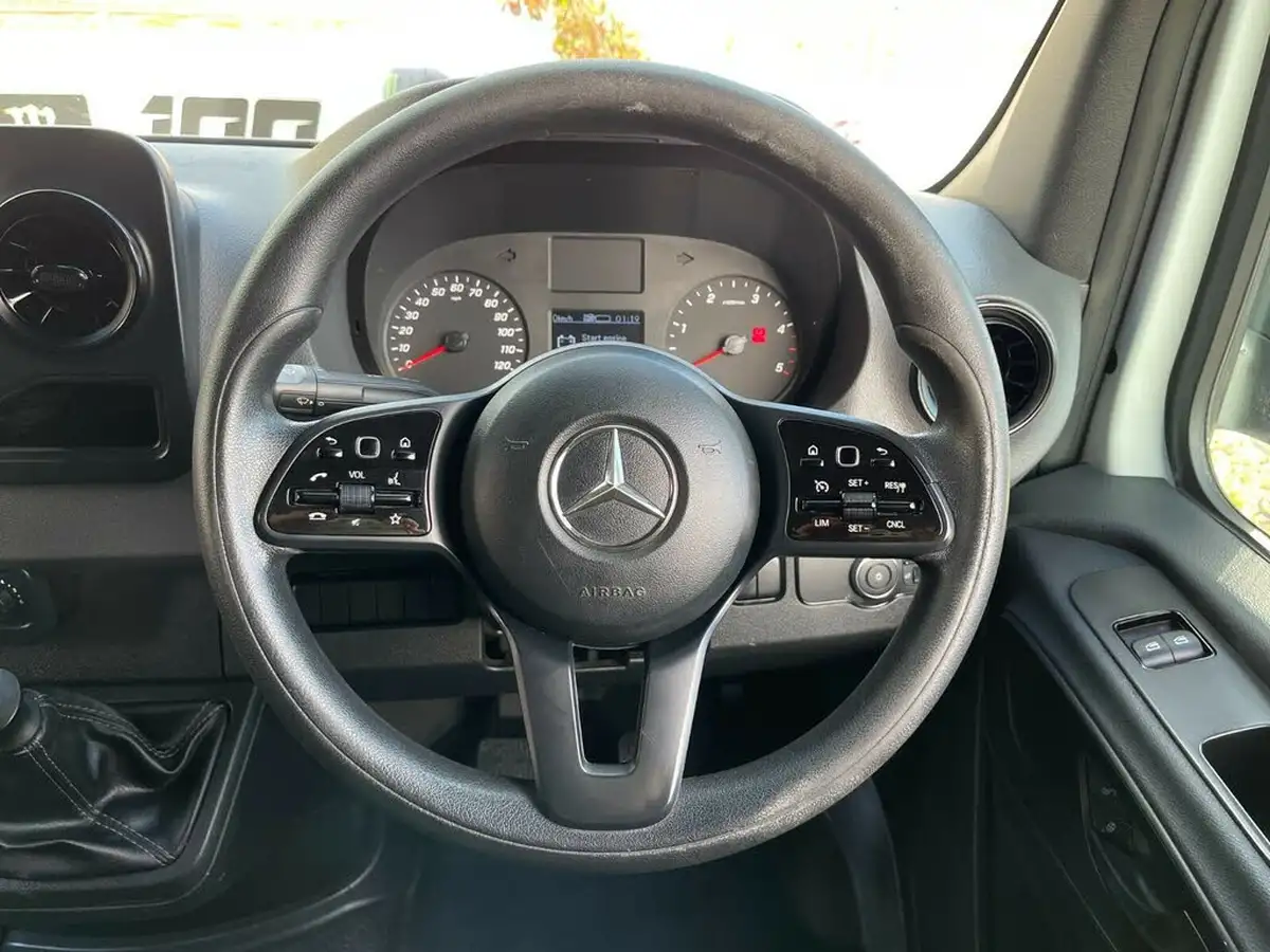 2020-mercedes-benz-sprinter-21cdi-316-l2h1-panel-van-rwd-eco-gear-360-big-15