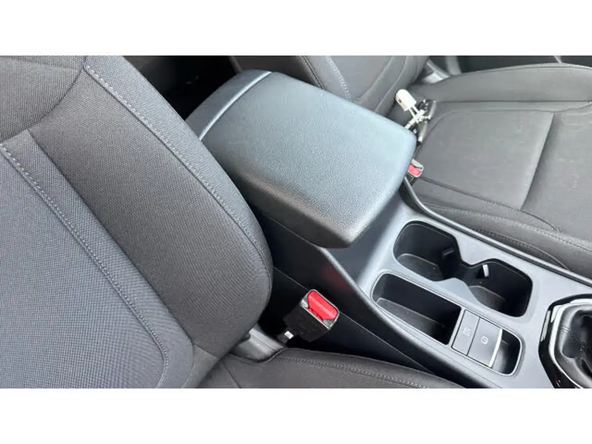2022-hyundai-tucson-16-t-gdi-se-connect-150ps-big-35