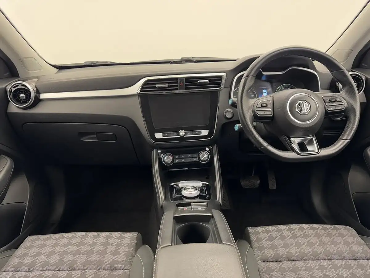 2020-mg-zs-suv-e-excite-ev-big-10