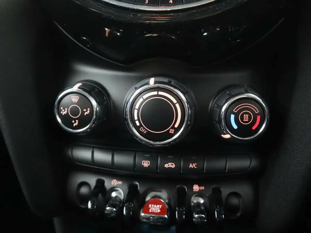 2020-mini-cooper-15-cooper-classic-hatchback-3d-big-17