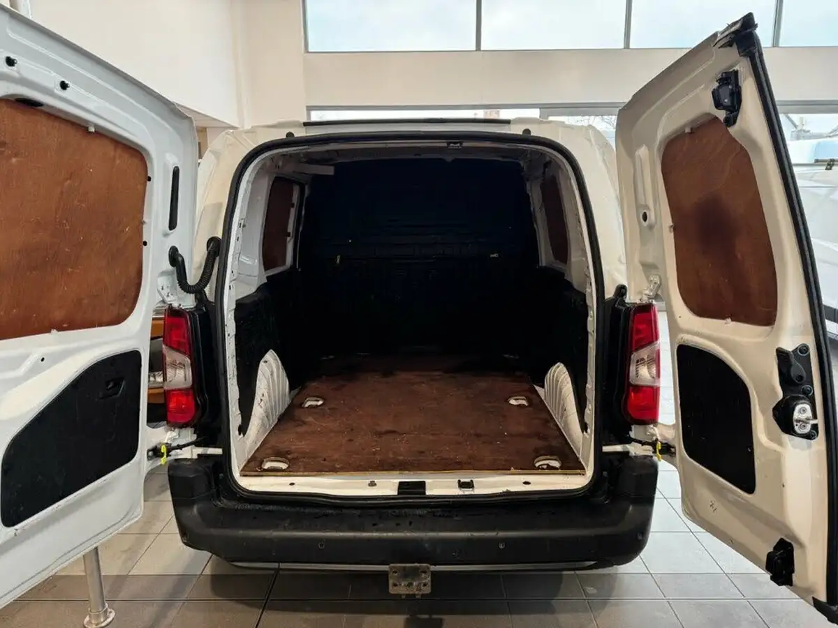 2020-citroen-berlingo-15bluehdi-650-enterprise-ss-big-12