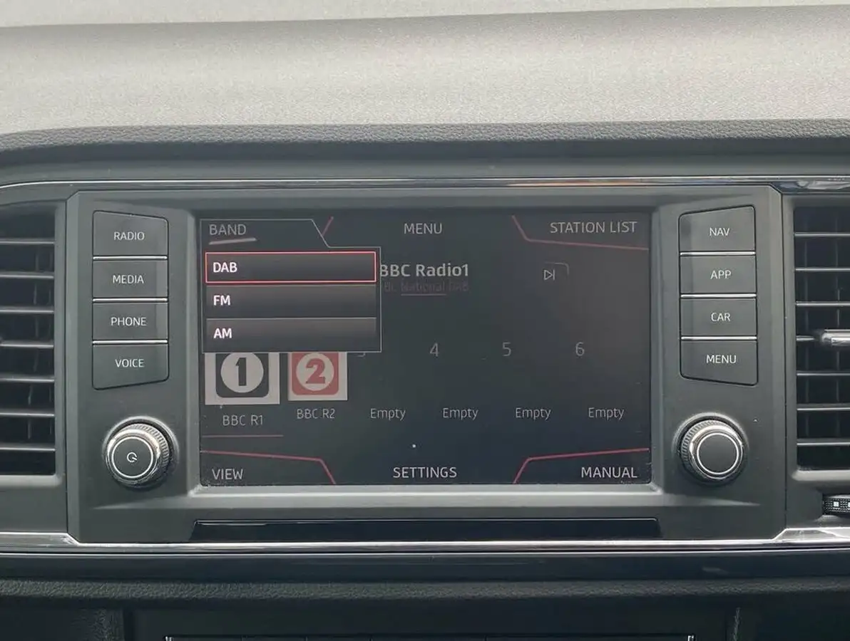 2018-seat-ateca-16tdi-se-technology-ecomotive-big-40