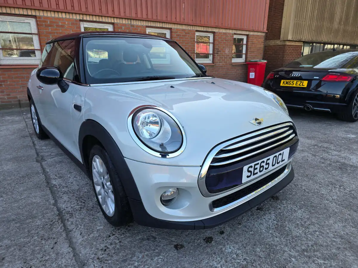 2016-mini-cooper-15-cooper-ss-hatchback-3d-big-42
