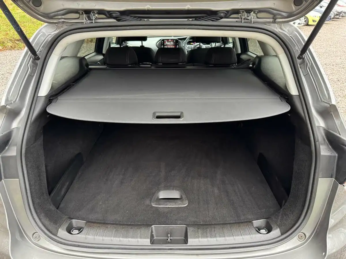 2021-fiat-tipo-10-life-station-wagon-big-5