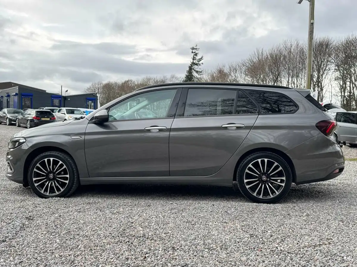 2021-fiat-tipo-10-life-station-wagon-big-9