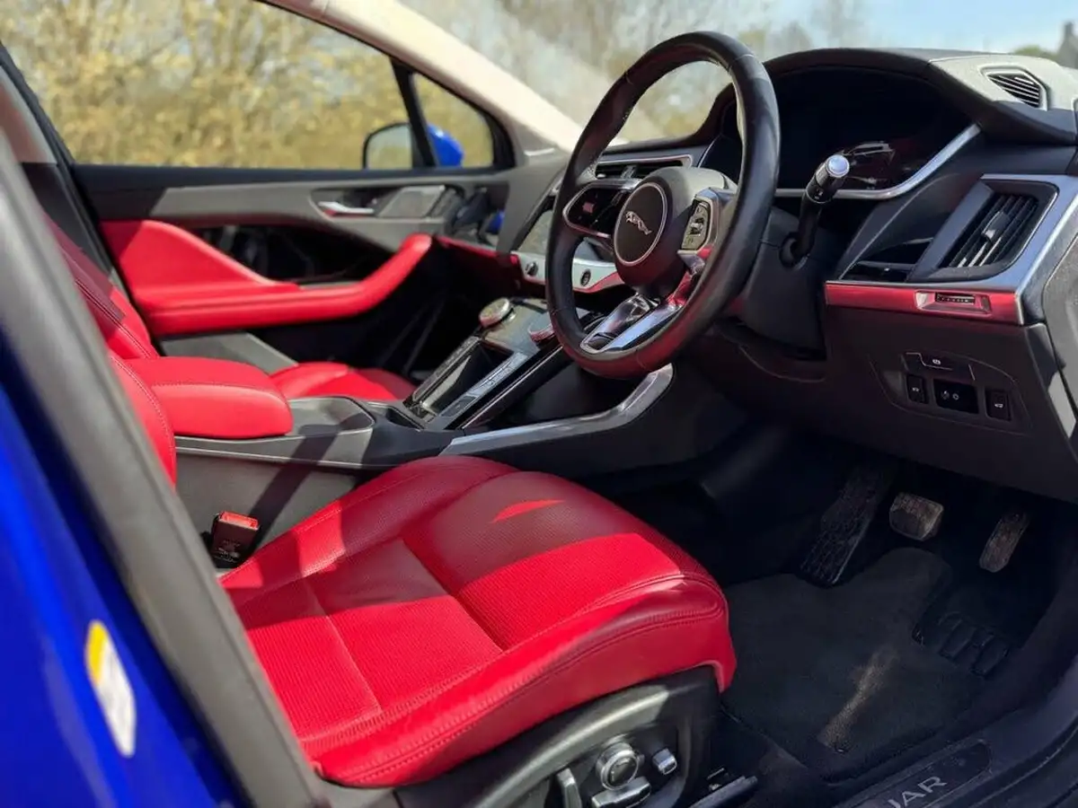 2019-jaguar-i-pace-ev400-hse-big-12