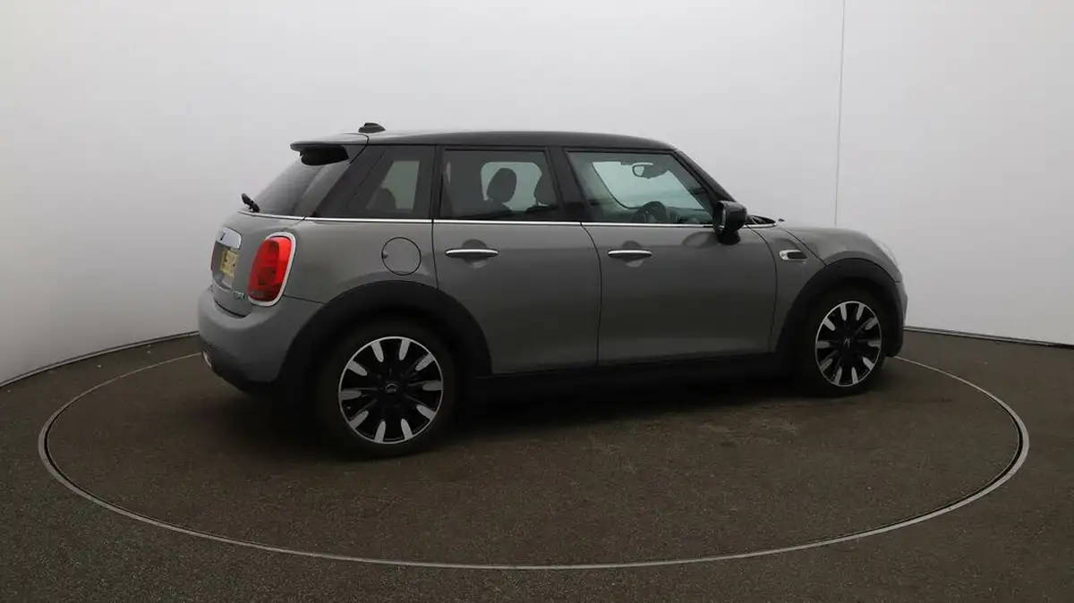 2020-mini-cooper-15-cooper-exclusive-hatchback-5d-big-42