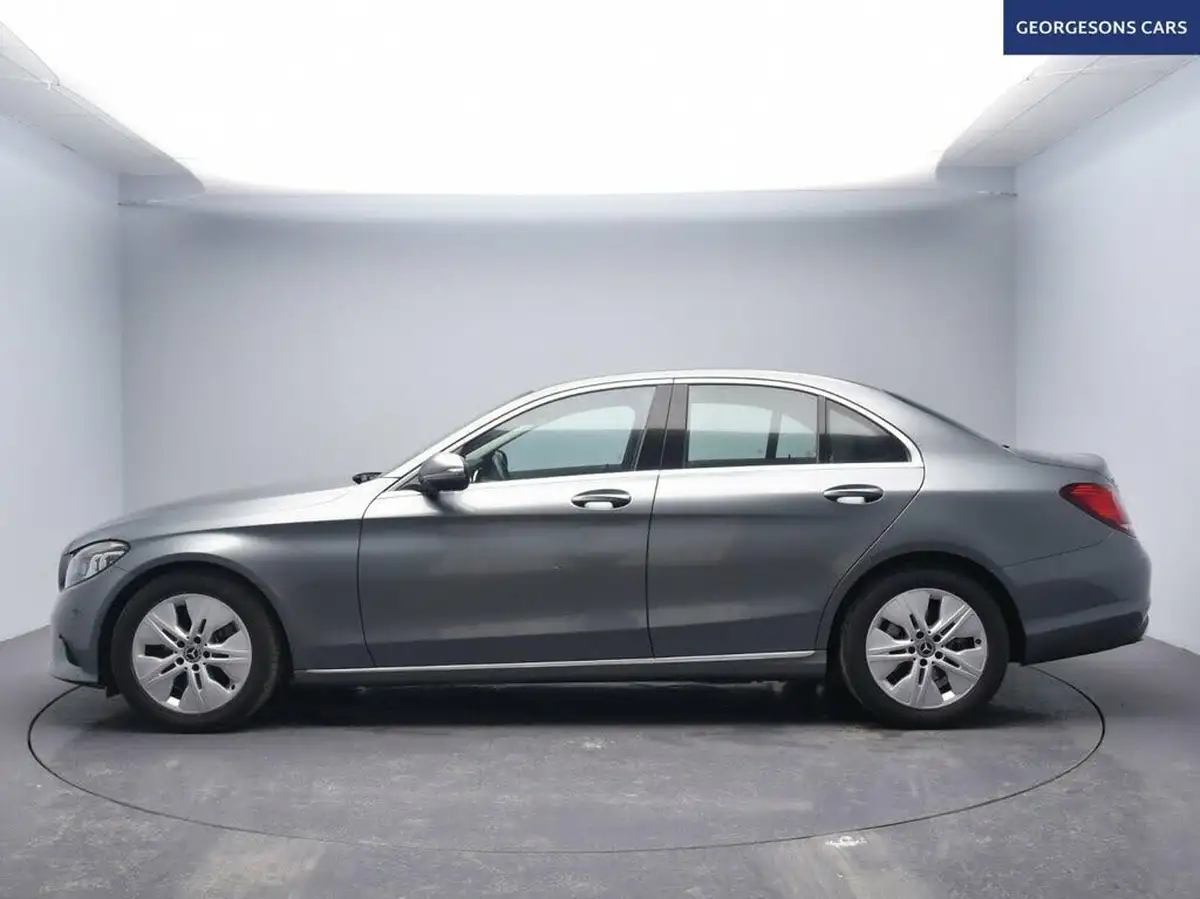2018-mercedes-benz-c-class-15-c200-sport-premiumss-saloon-4d-big-2