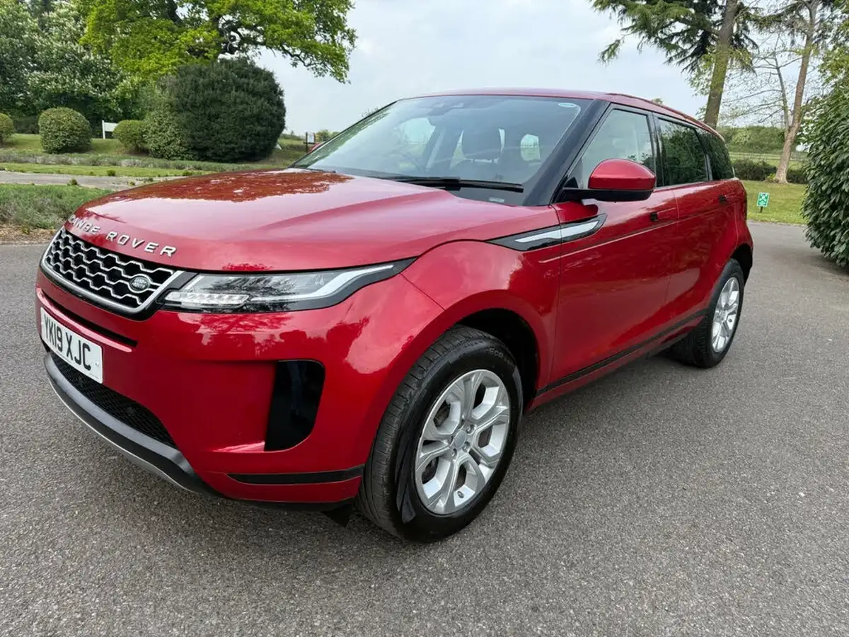 2019-land-rover-range-rover-evoque-20-d180-s-big-1