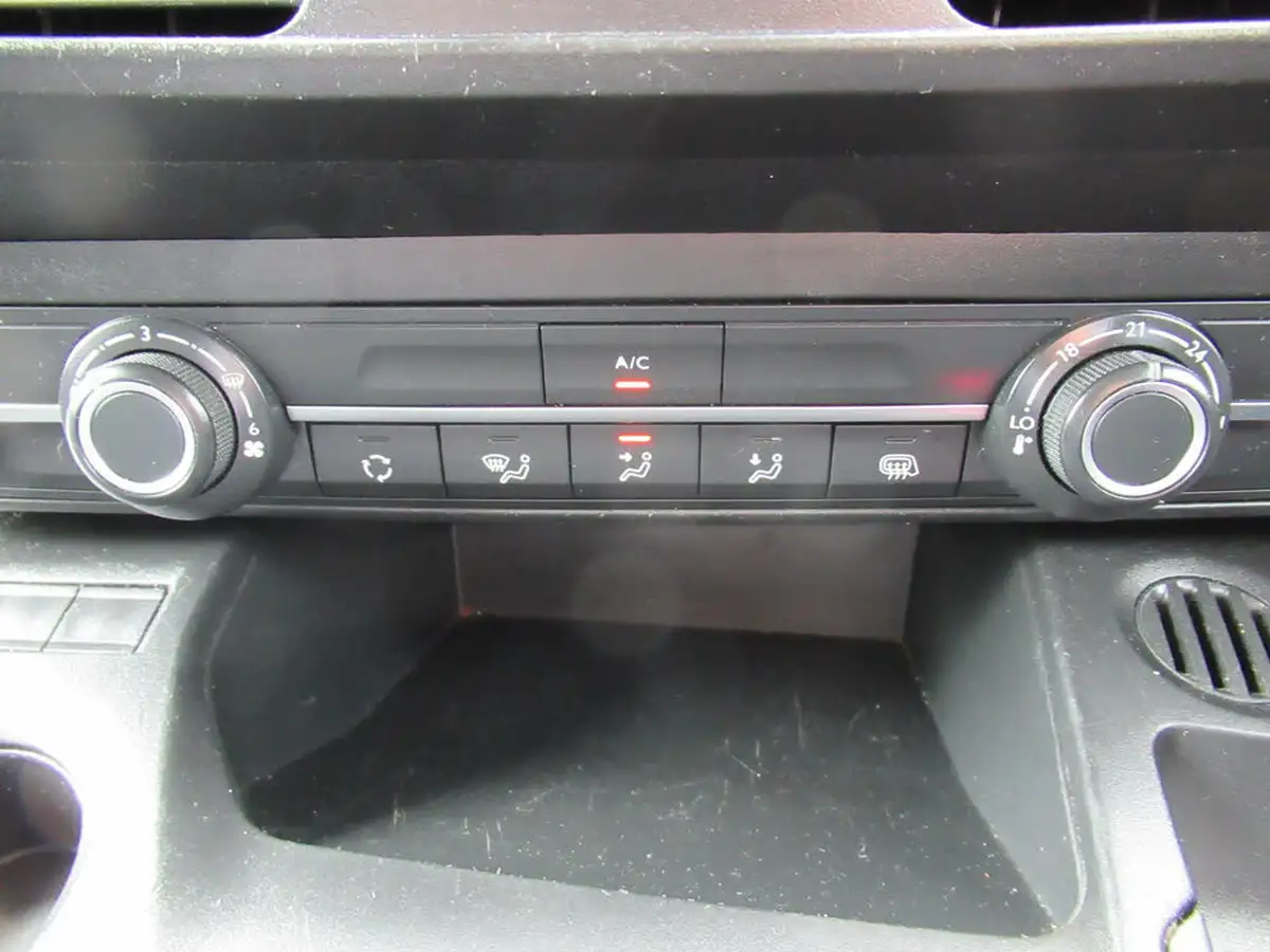 2021-citroen-berlingo-15bluehdi-650-enterprise-ss-big-17