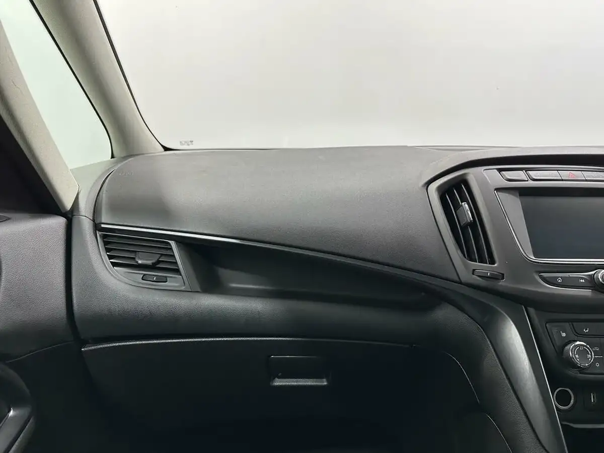 2017-vauxhall-zafira-tourer-14i-16v-turbo-elite-nav-big-24