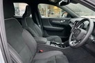 2024-volvo-xc40-20-b4-plus-small-24