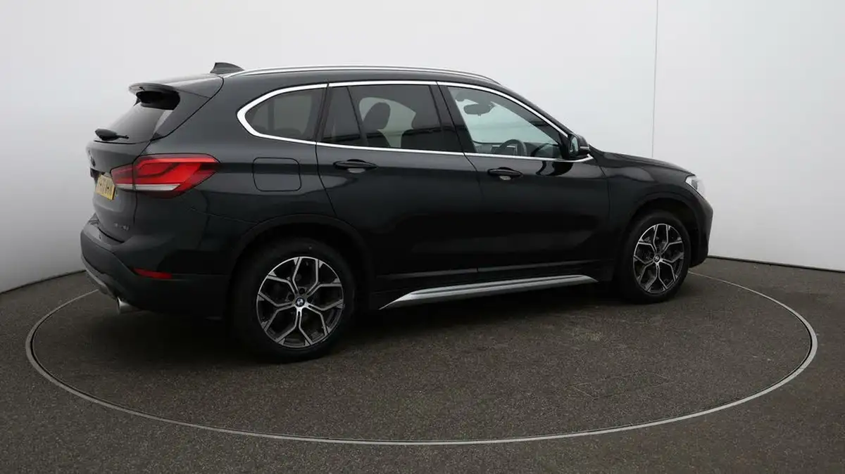 2020-bmw-x1-20td-sdrive18d-xline-sport-auto-big-45