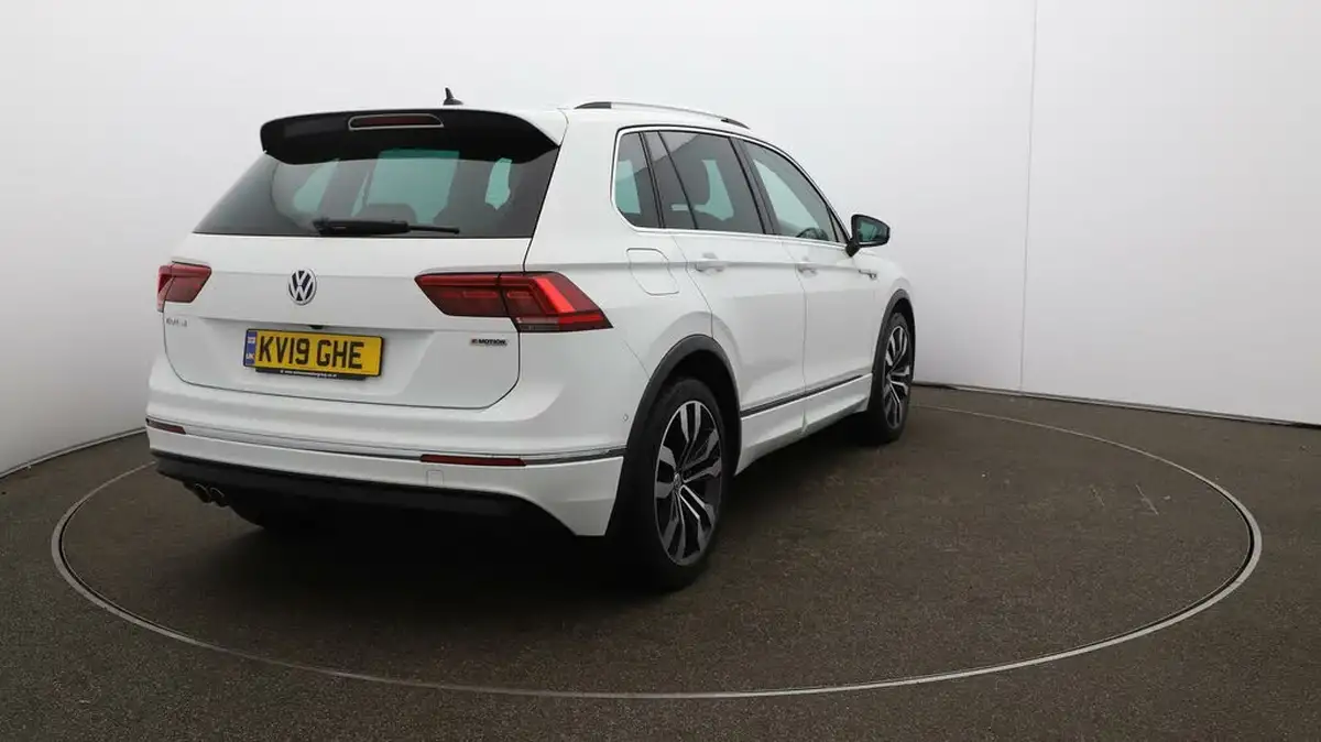 2019-volkswagen-tiguan-20tdi-r-line-tech-150ps-4motion-big-49