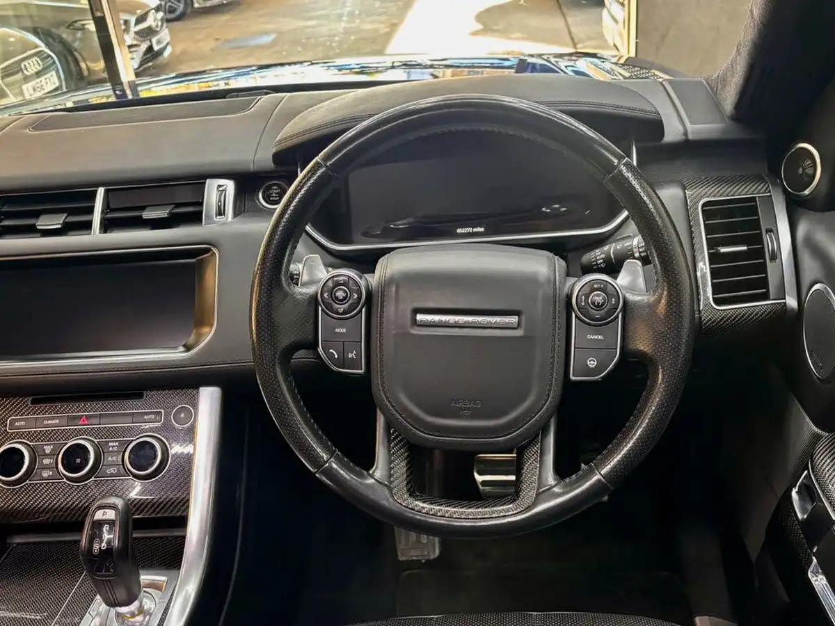 2017-land-rover-range-rover-sport-50-v8-svr-big-36