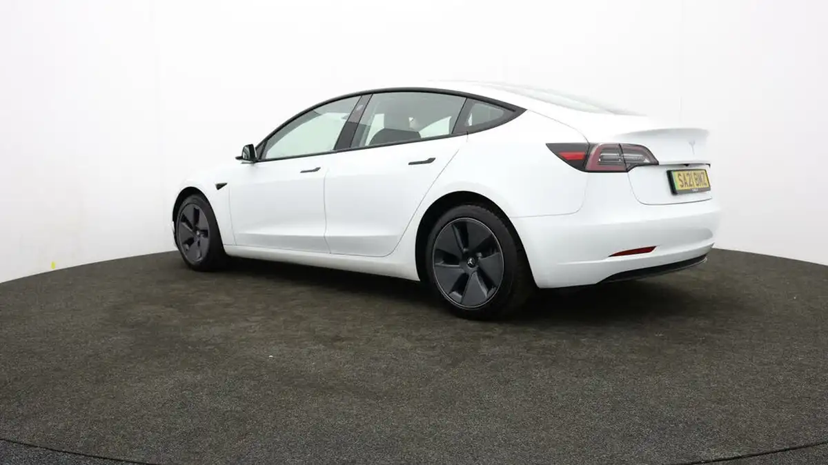 2021-tesla-model-3-e-long-range-4x4-big-68