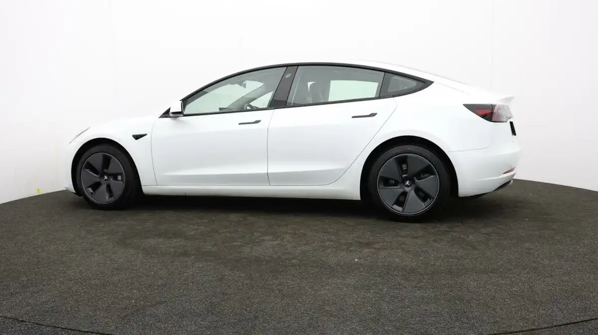 2021-tesla-model-3-e-long-range-4x4-big-64
