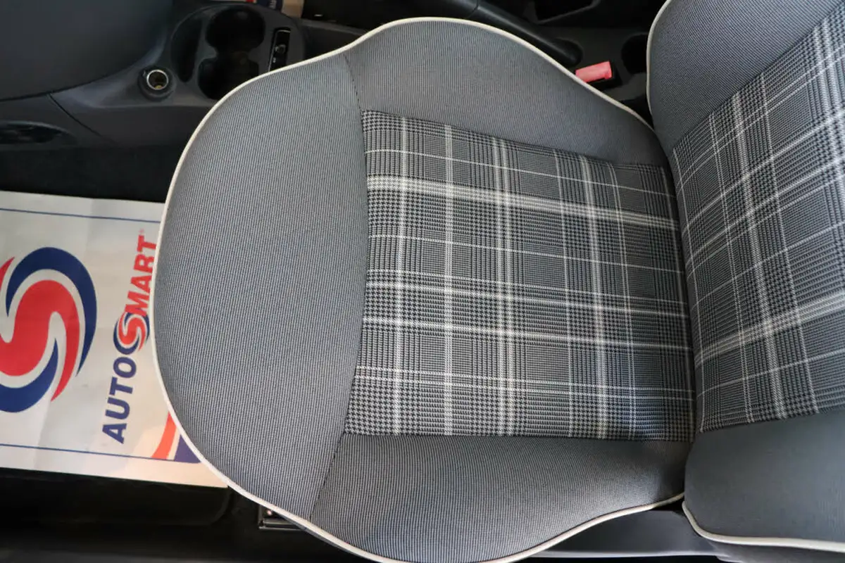 2016-fiat-500-12-lounge-big-34