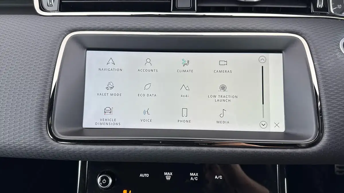 2022-land-rover-range-rover-evoque-15-p300e-r-dynamic-s-big-15